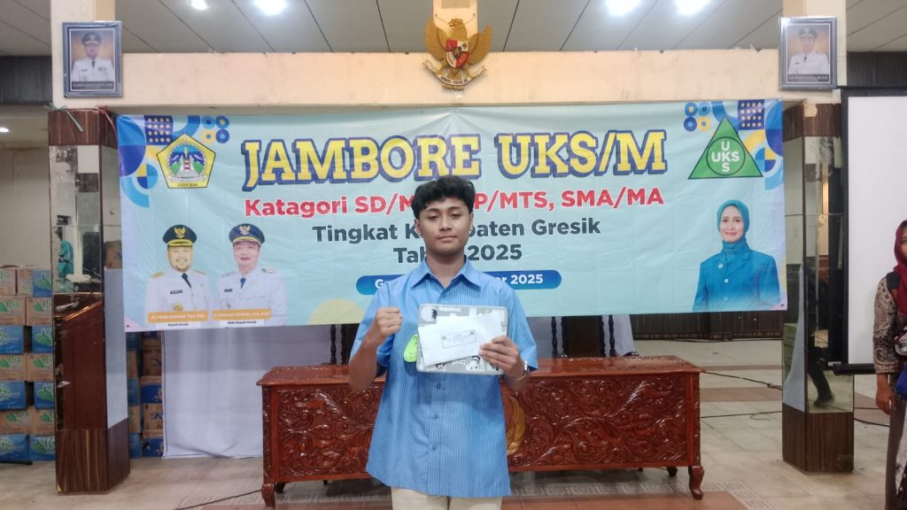 Siswa SMAN 1 Sidayu Raih Juara 1 Desain Poster di Jambore UKS/M 2025 Kabupaten Gresik Siswa SMAN 1 Sidayu Raih Juara 1 Desain Poster di Jambore UKS/M 2025 Kabupaten Gresik